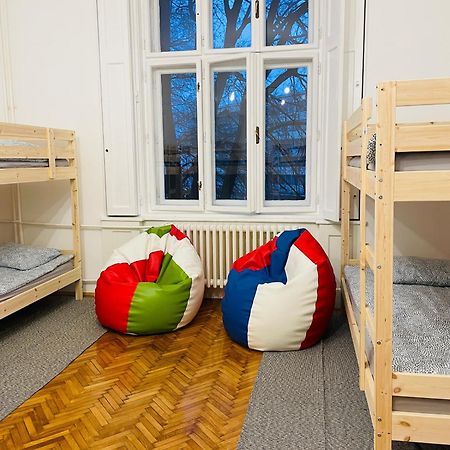 Hostel Green World Novi Sad Bagian luar foto
