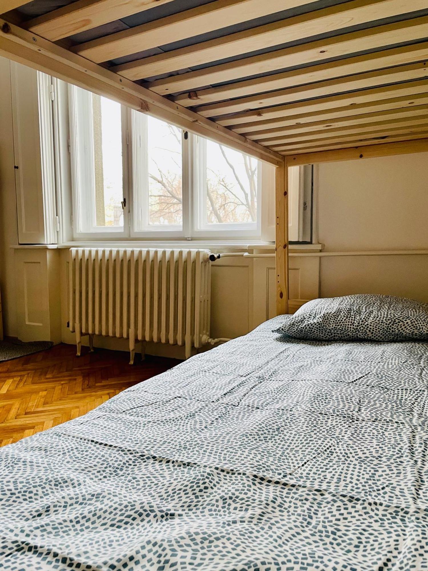Hostel Green World Novi Sad Bagian luar foto