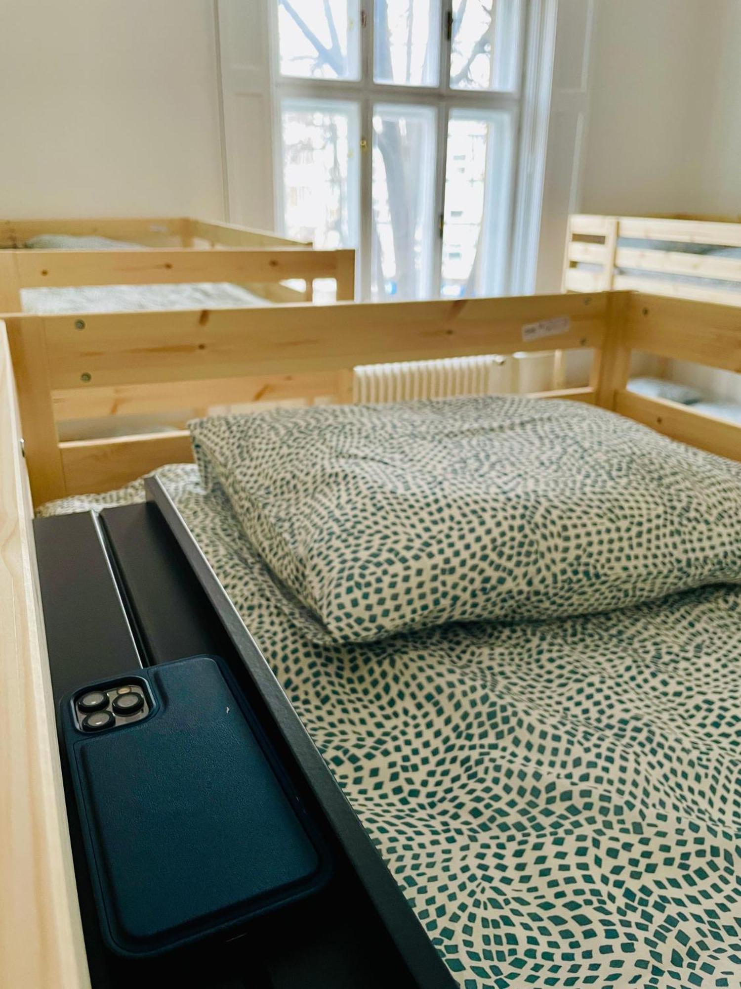 Hostel Green World Novi Sad Bagian luar foto