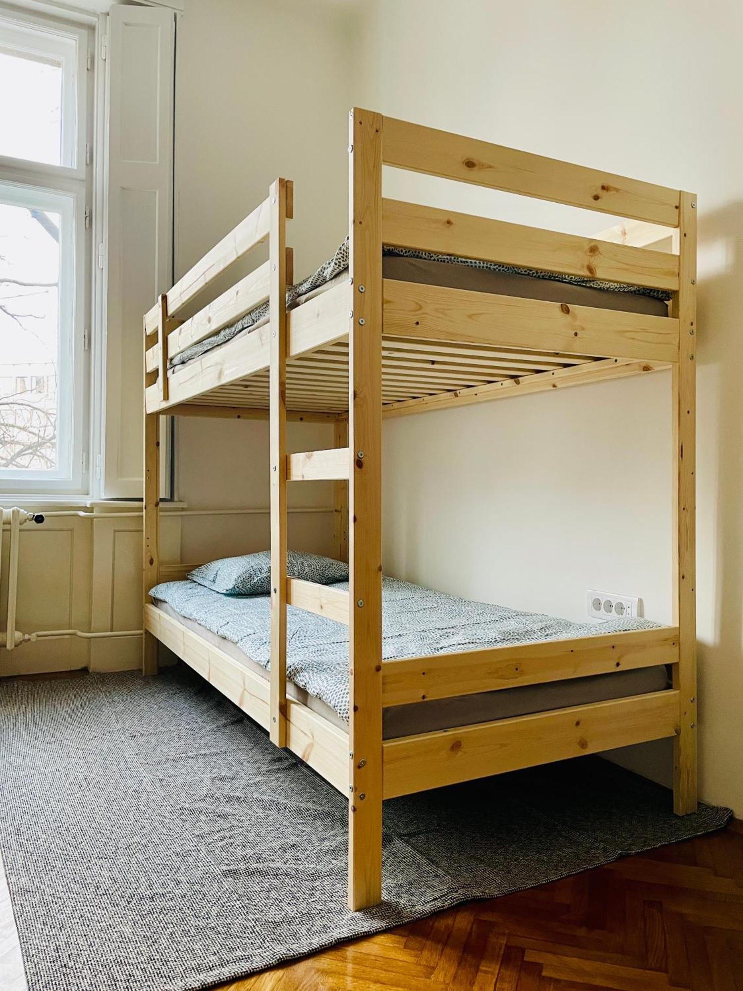 Hostel Green World Novi Sad Bagian luar foto